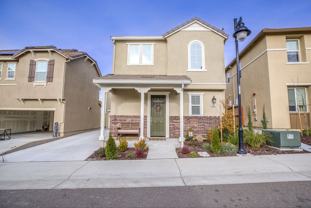 1381 Larkspur Dr - Photo 1 of 1