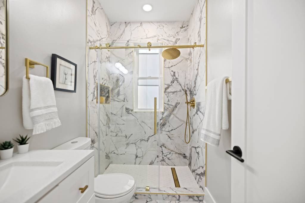 1810 N Capitol St Nw #1 - Photo 5 of 25