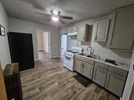 featured image of 810 East 8th Street #A