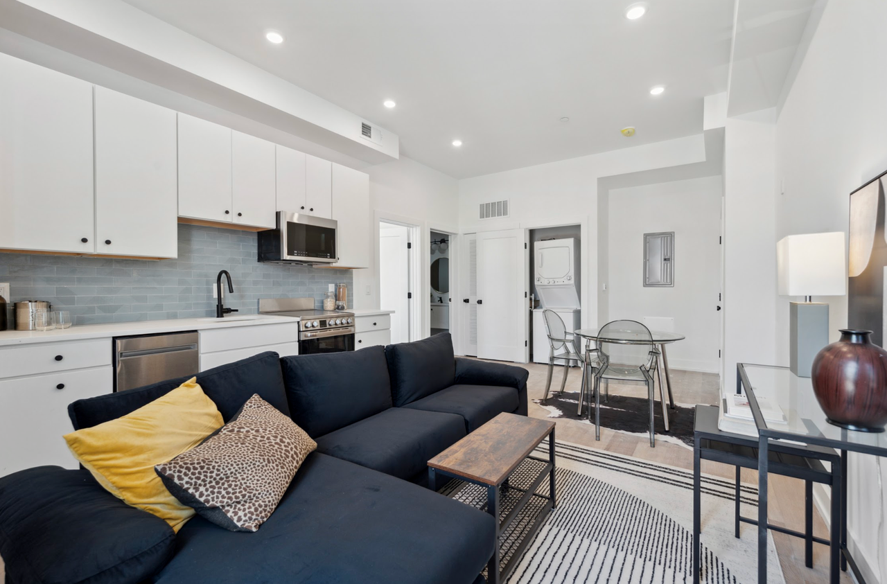 Brand New Construction Luxury Apartments Port Richmond - Photo 5 of 23