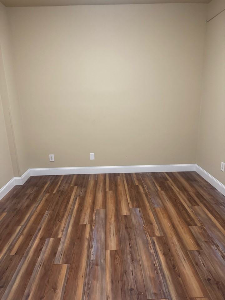 148 Castle St #1 - Photo 2 of 4