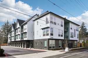 featured image of 17528 E Burnside St