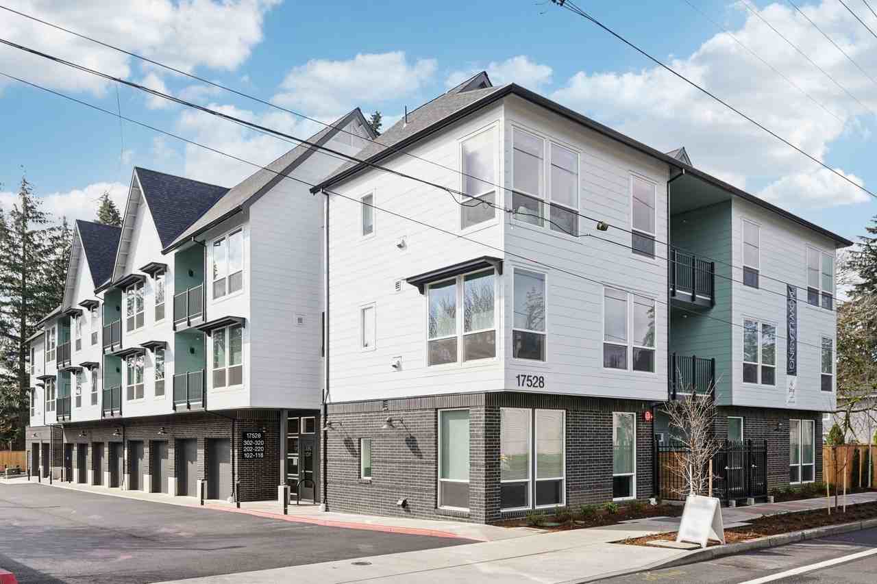 Welcome to Burnside Bluffs – Your New Urban Retreat! - Photo 3 of 50