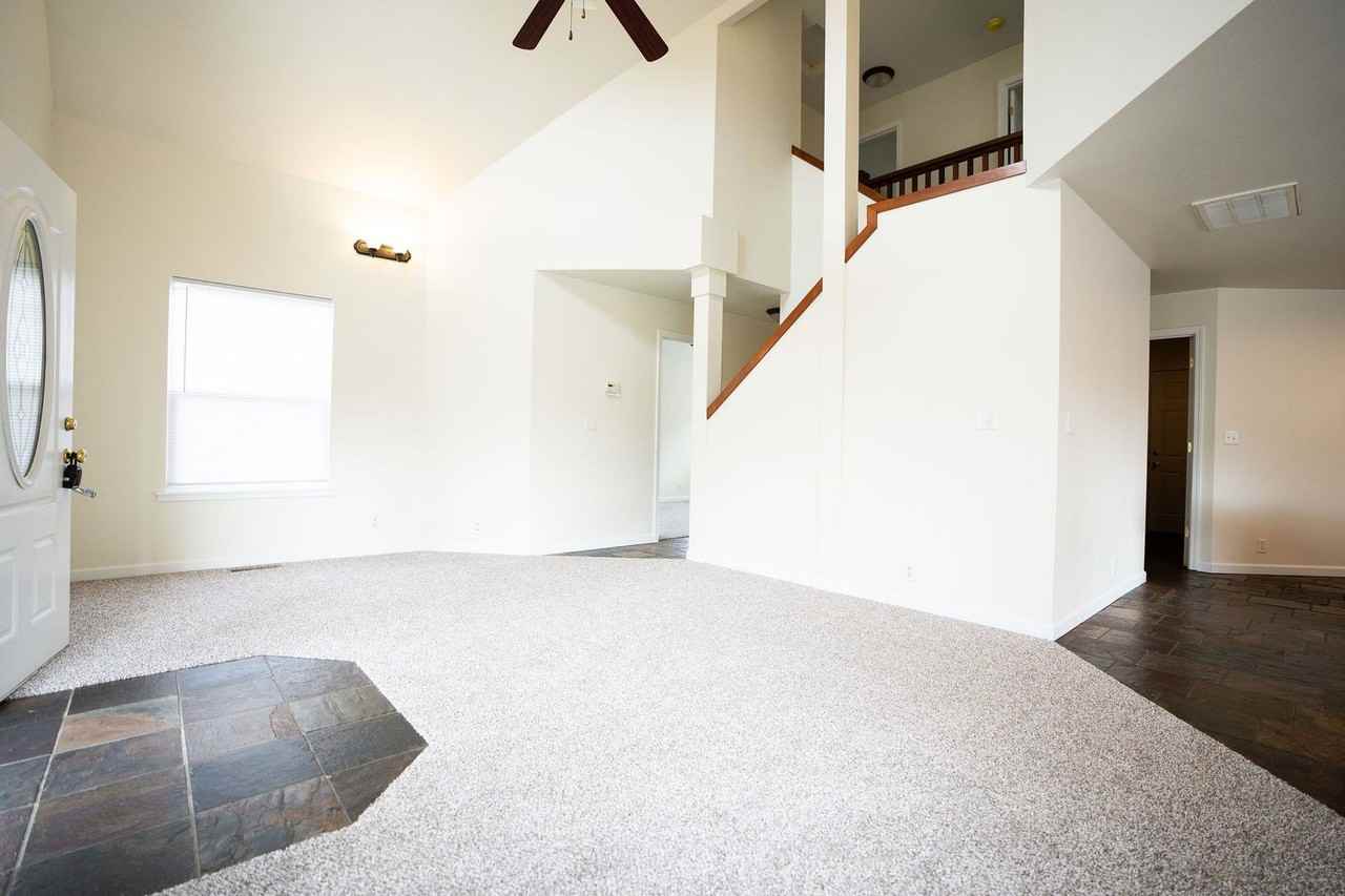 2970 Janes Creek Dr - Photo 3 of 39