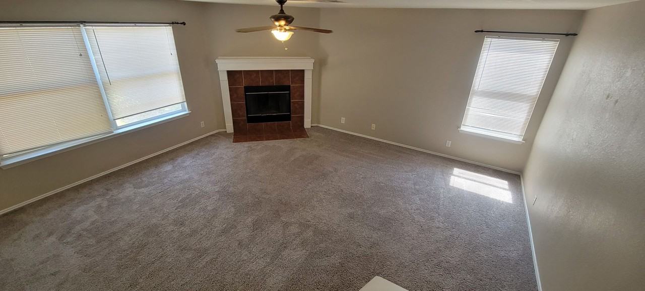 730 Blair Ave - Photo 4 of 37