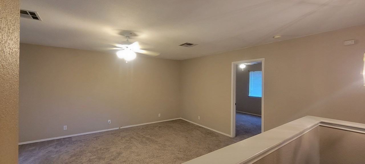 730 Blair Ave - Photo 5 of 37