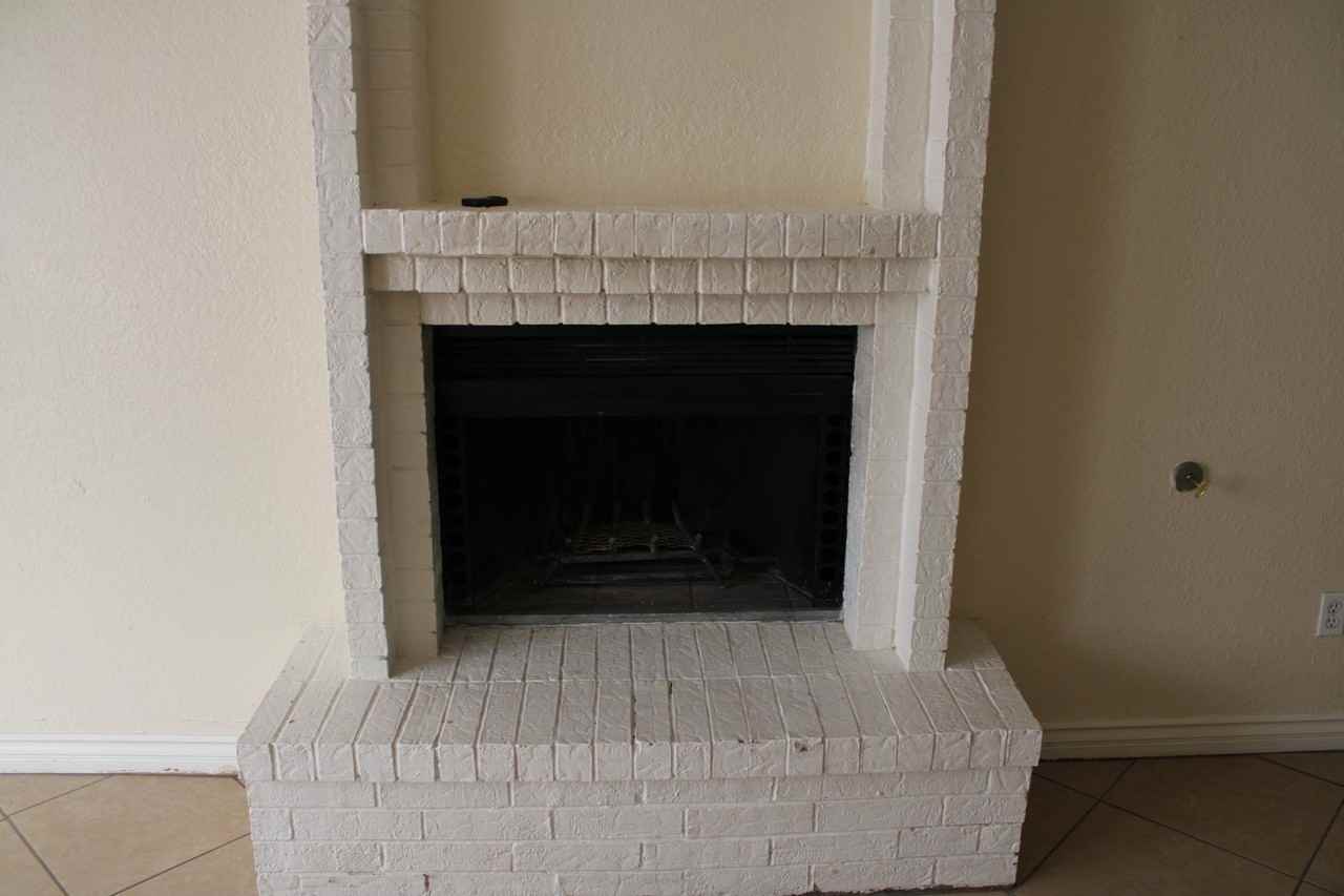 5947 Deer Ave - Photo 3 of 21