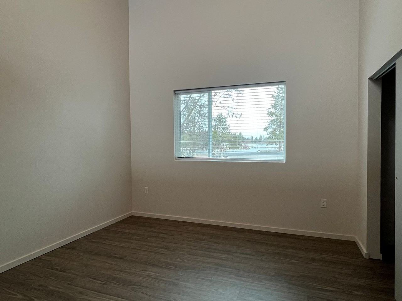 1026 W 1st St Unit D305 #D305 - Photo 4 of 9