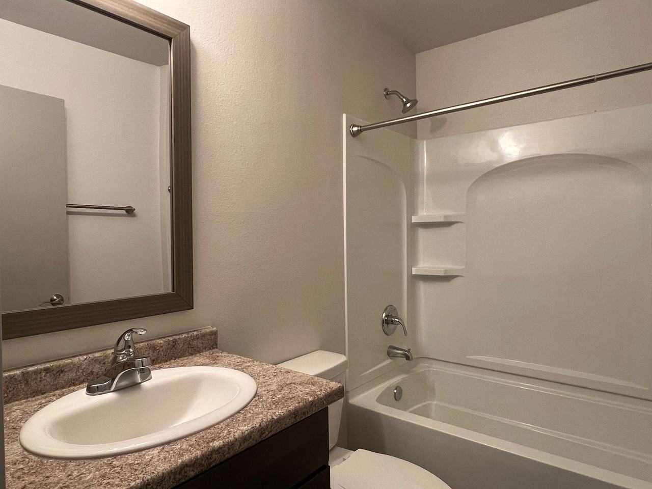 1026 W 1st St Unit D305 #D305 - Photo 5 of 9