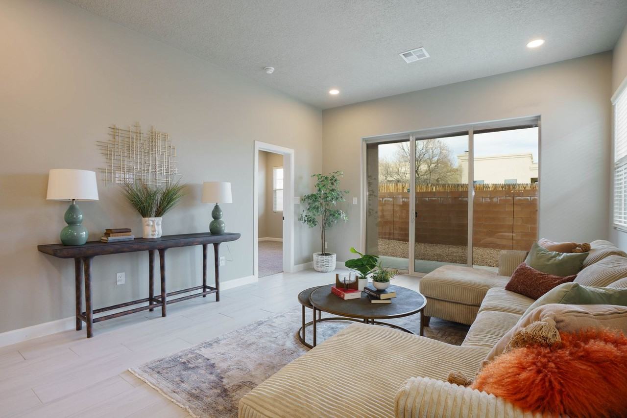 3289 Oakmount Dr Se - Photo 4 of 22