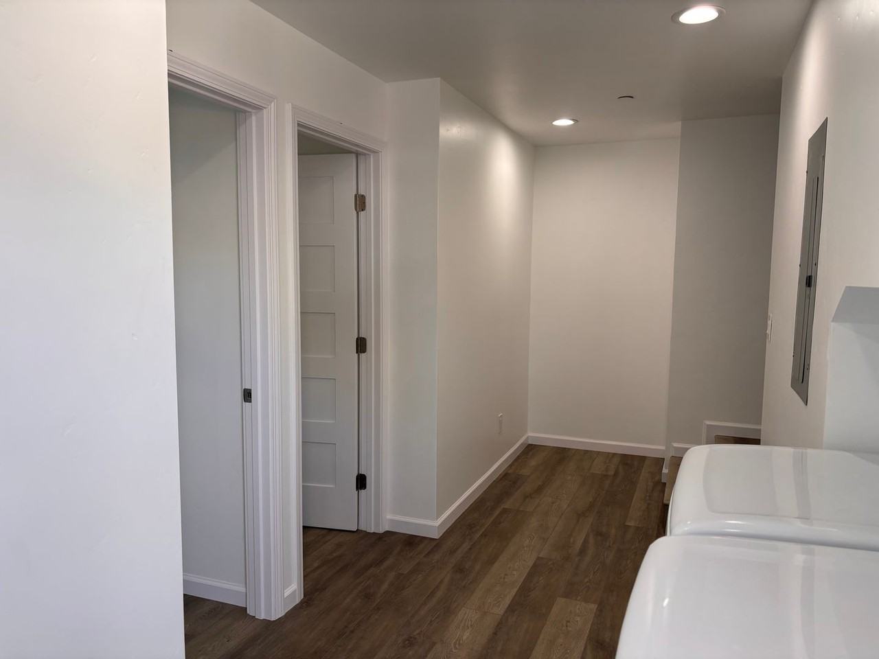 2242 Sea Breeze Dr - Photo 7 of 22