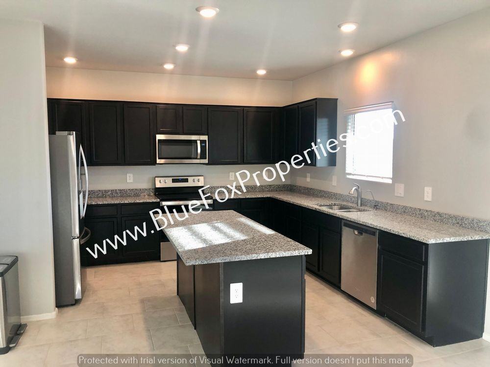 7180 S Portugal Ave - Photo 3 of 24