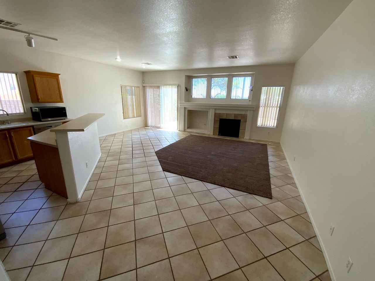 6800 Anteus Ct - Photo 3 of 12