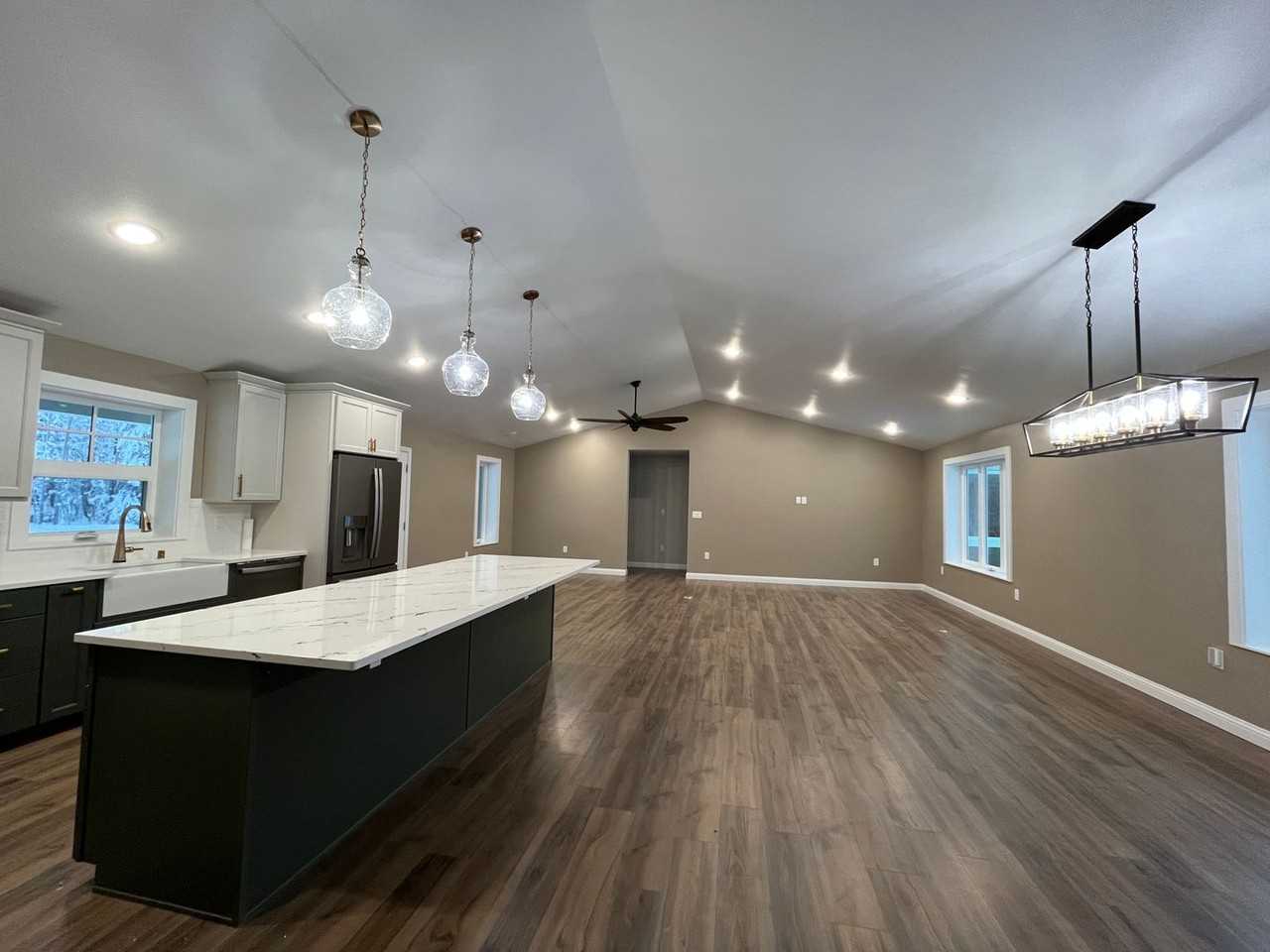 3398 Moosewalk Rd - Photo 2 of 24