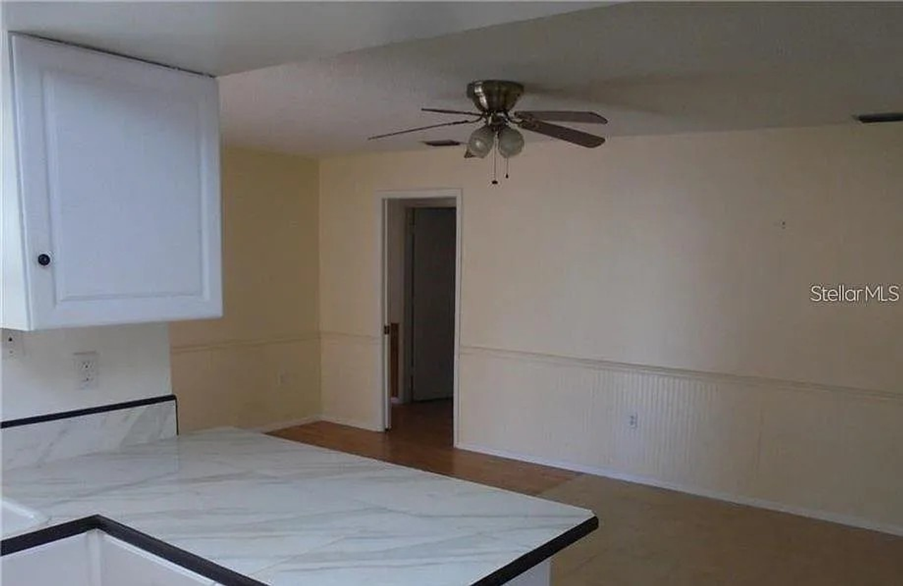 6535 Waterford Cir - Photo 7 of 30