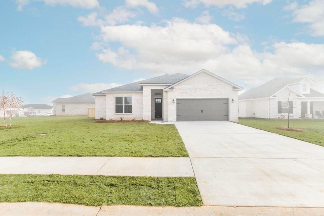 402 Otters Ridge Dr - Photo 2 of 25