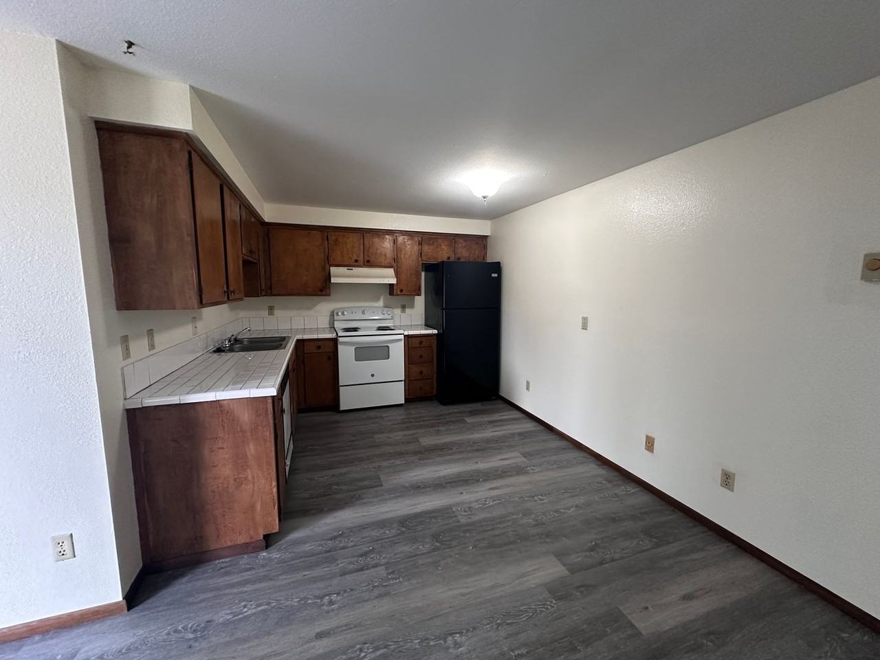 3312 Ne Lancaster St #1 - Photo 2 of 7