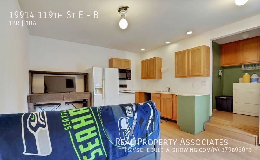 19914 119th St E #B - Photo 2 of 14