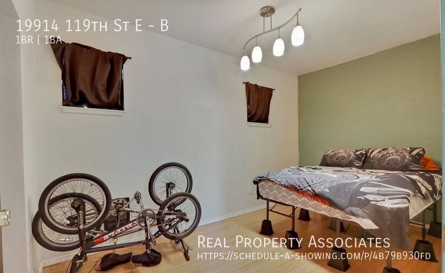 19914 119th St E #B - Photo 3 of 14