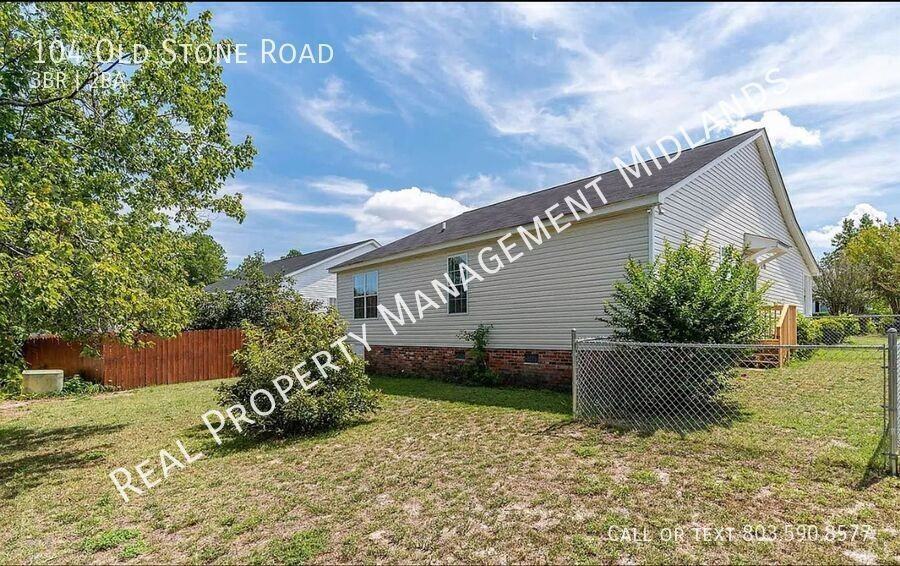 104 Old Stone Road - Photo 5 of 27