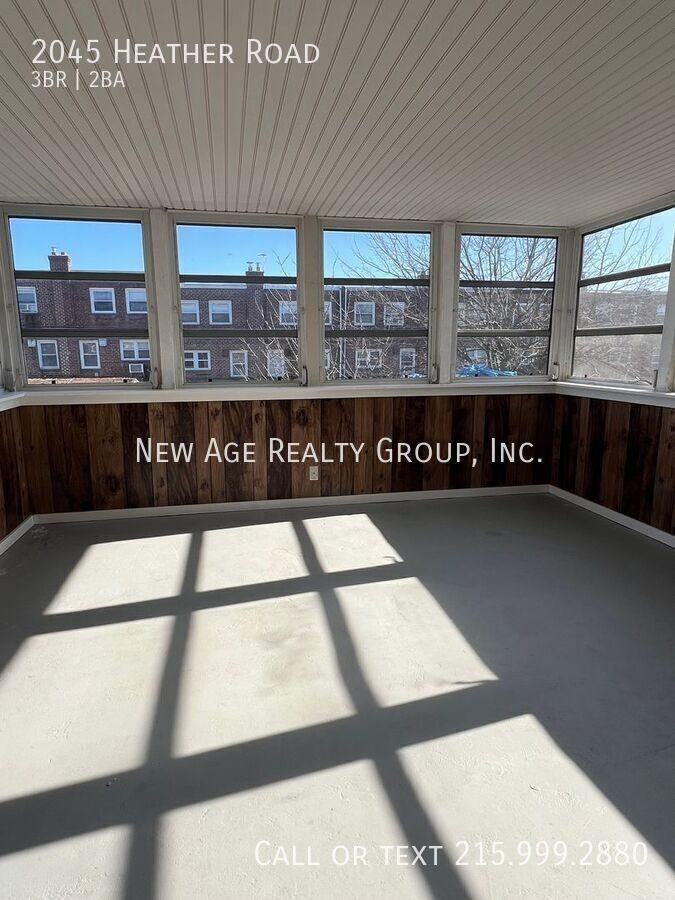 2045 Heather Rd - Photo 6 of 10