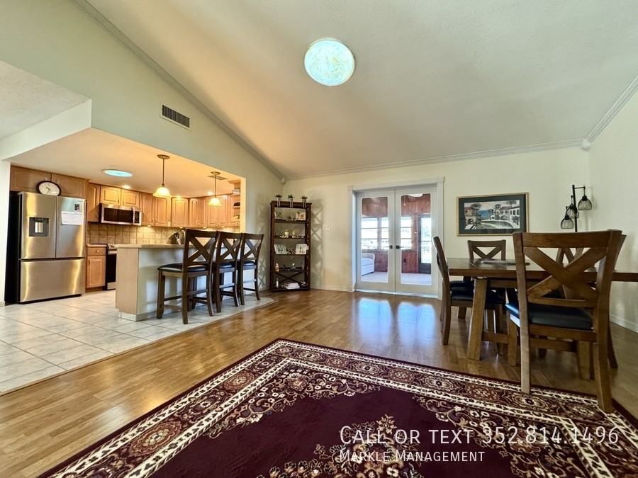 5325 King's Court - Photo 6 of 26