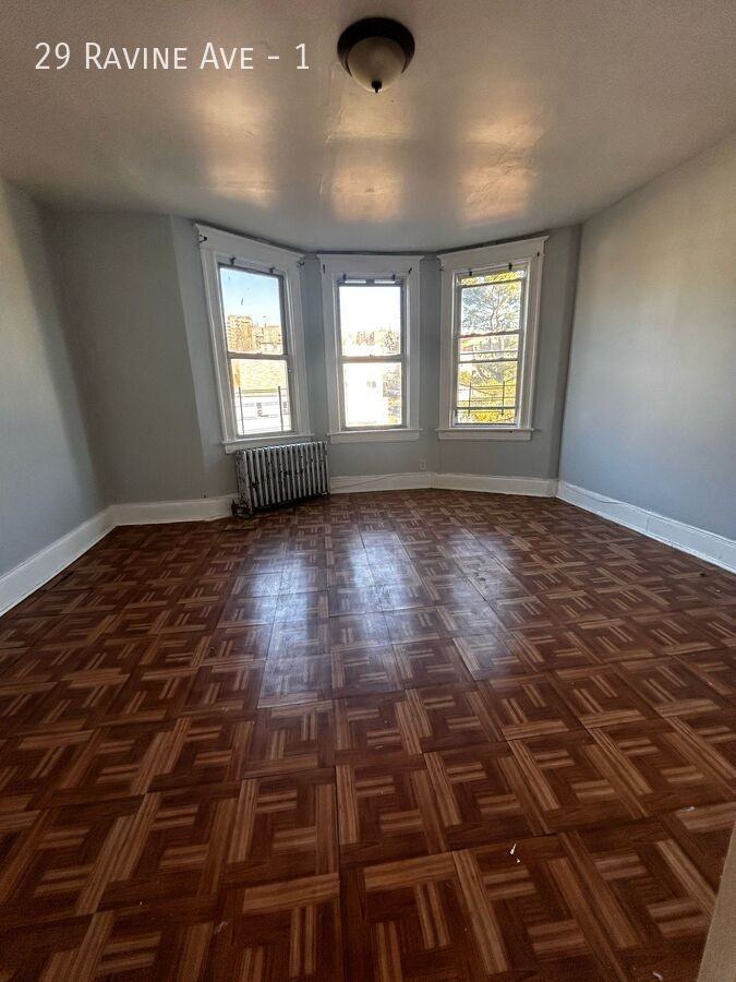 29 Ravine Ave #1 - Photo 2 of 7