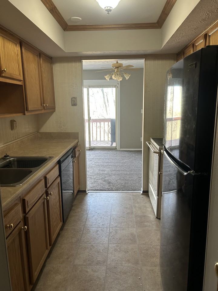 1326 Black Forest Dr #A - Photo 3 of 15