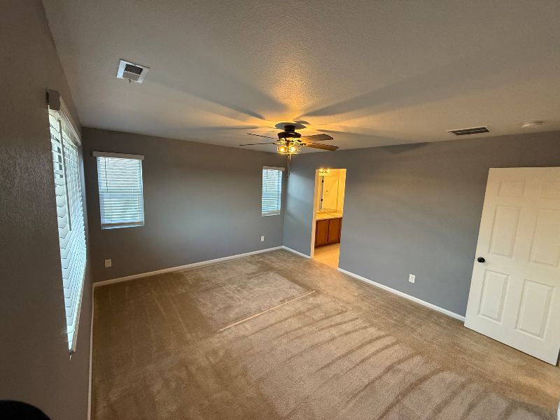 6074 Donahue Dr - Photo 7 of 19