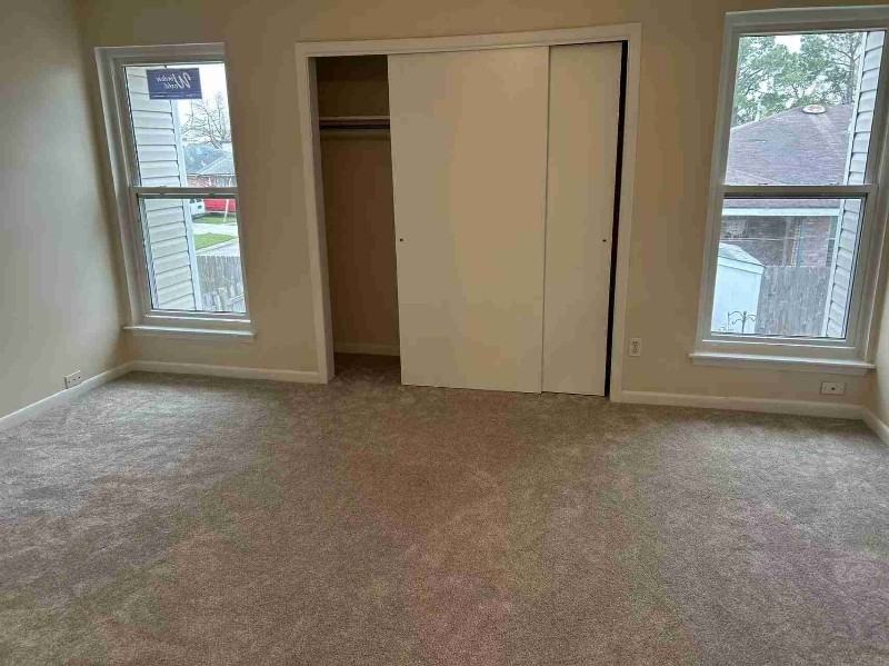 3731 Bunkerhill Dr - Photo 4 of 17