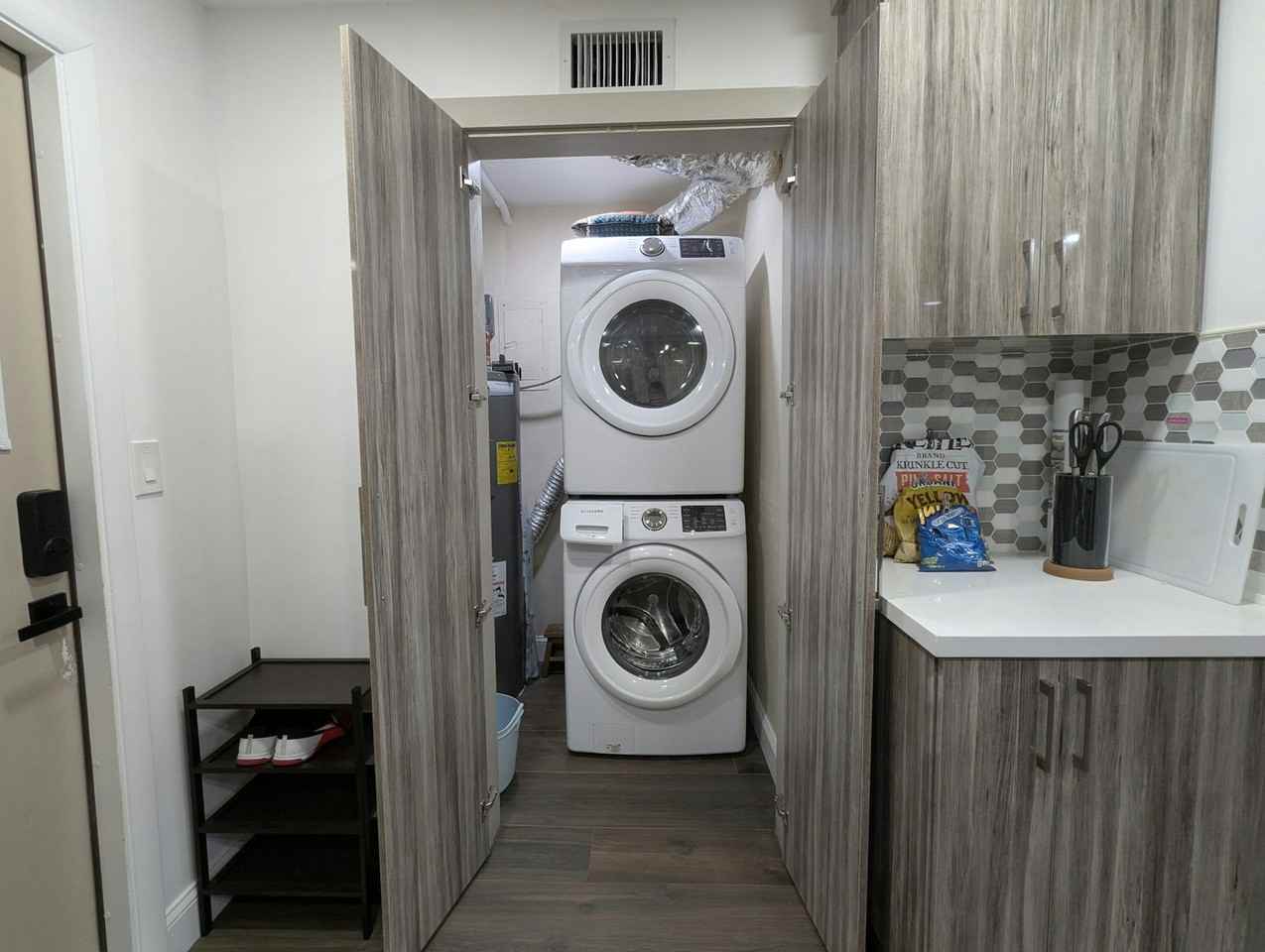 6750 Harding St, Unit Room 2 - Photo 6 of 8