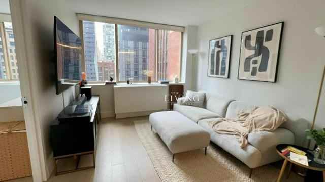 10 East 29th Street - Photo 4 of 10