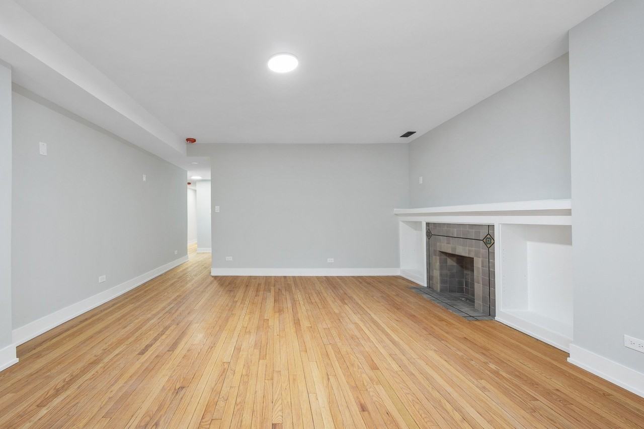 8139 S Drexel Ave #3N - Photo 3 of 15