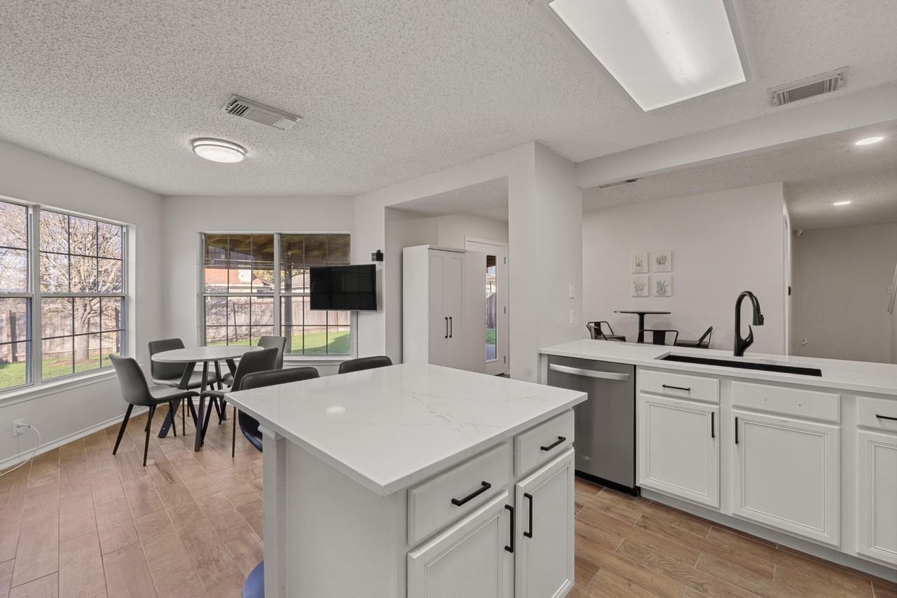 Fairfield Drive - Photo 5 of 19