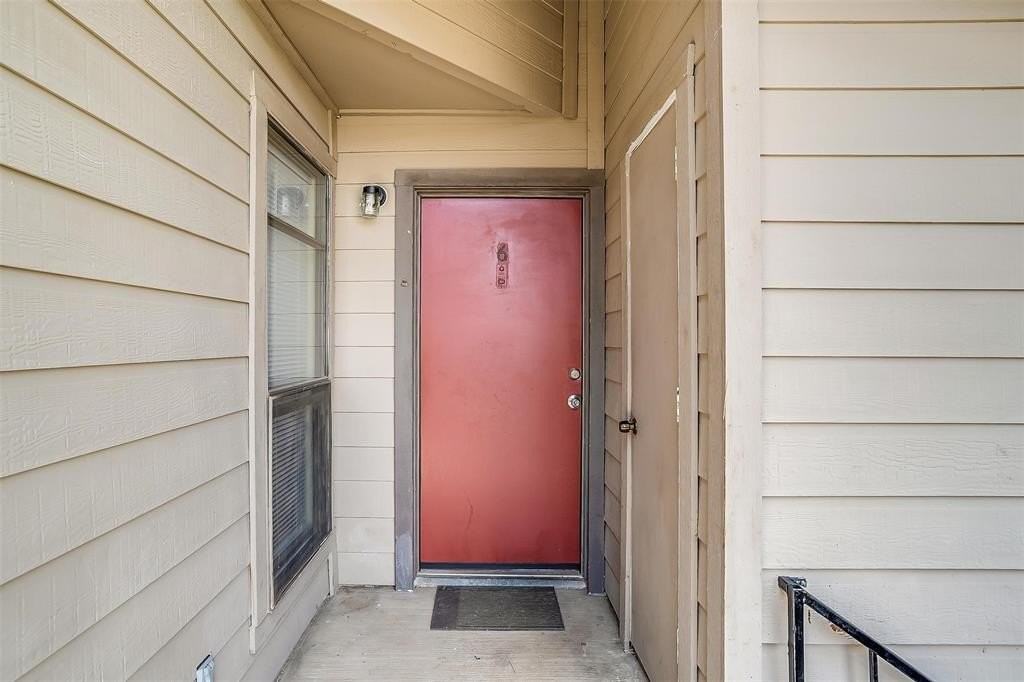 1600 Pecan Chase Cir #6 - Photo 5 of 29