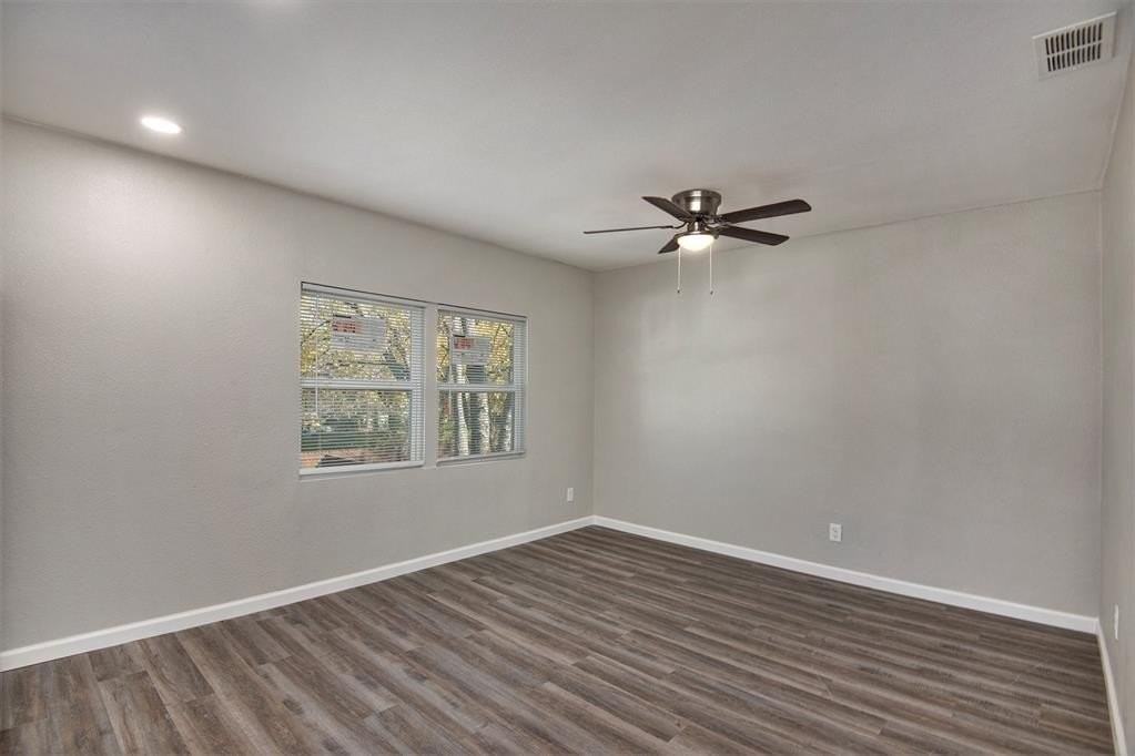 406 Dawson Cir #B - Photo 6 of 23