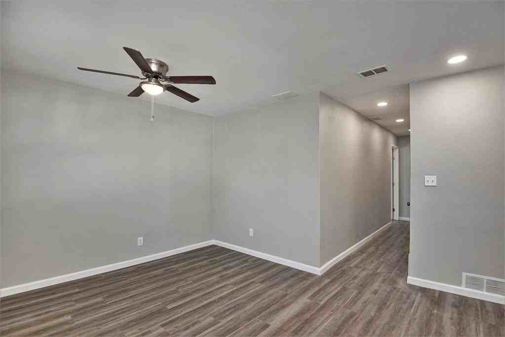 406 Dawson Cir #B - Photo 7 of 23