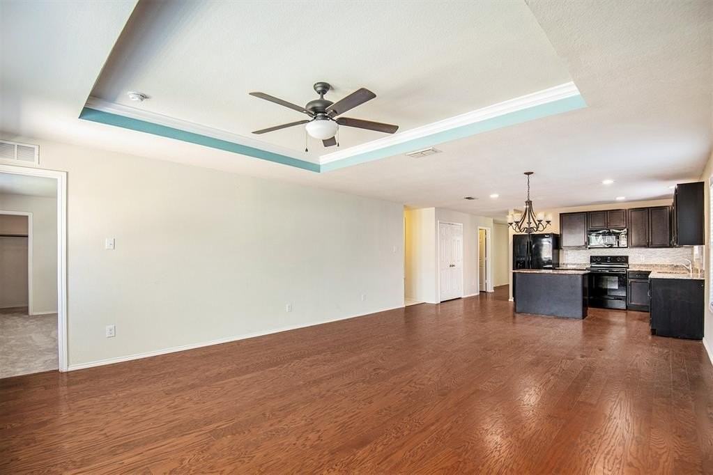 304 Chert Ln - Photo 4 of 24