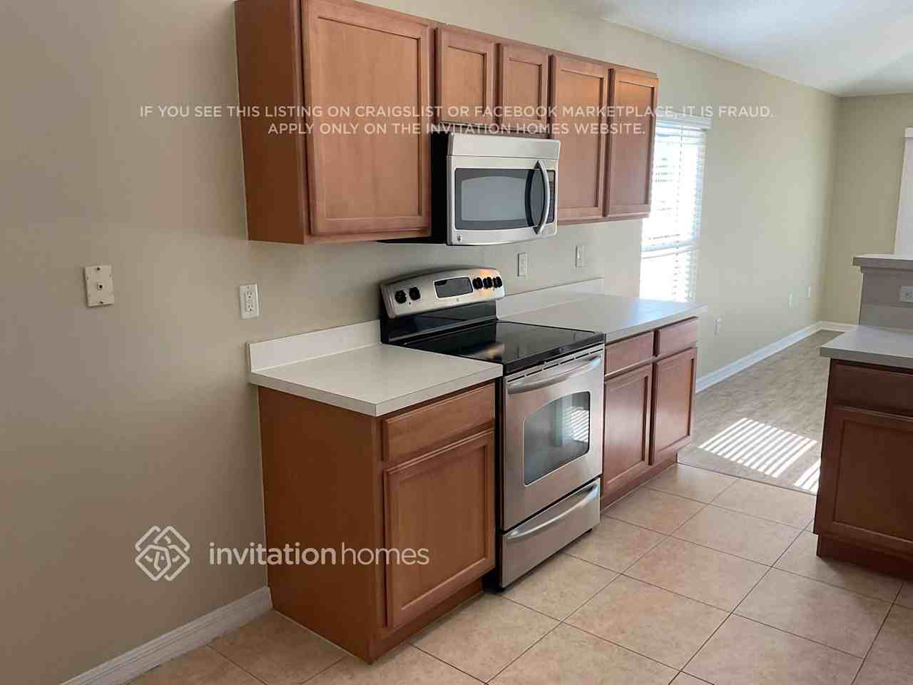 3468 Sepia St - Photo 4 of 12