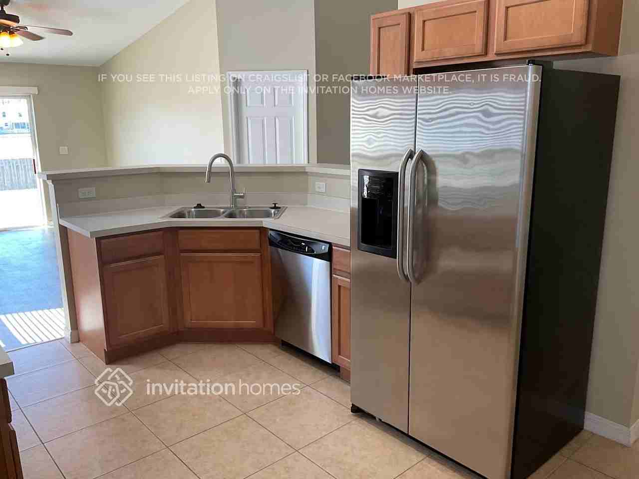 3468 Sepia St - Photo 5 of 12