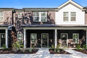 featured image of 275 River Rock Dr