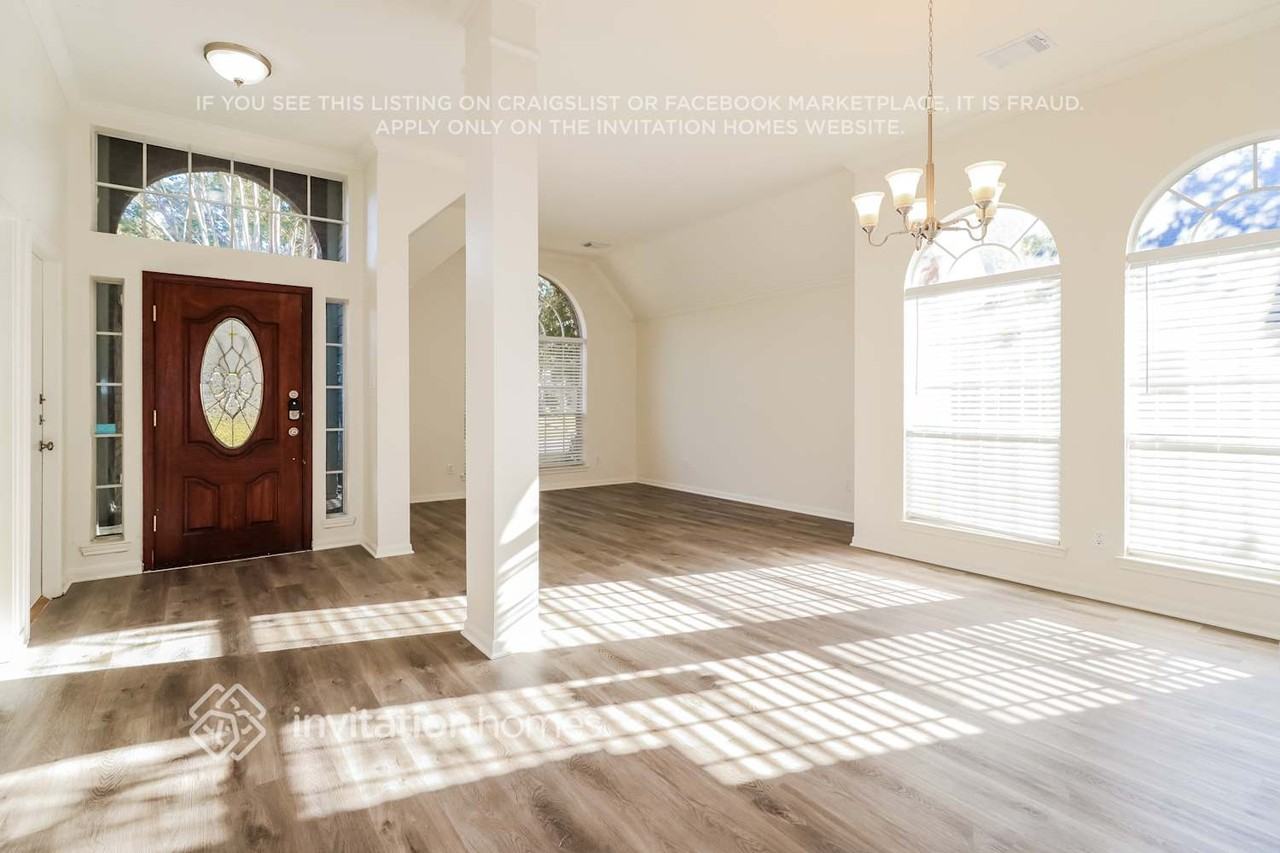 5323 Wild Blackberry Dr - Photo 3 of 16