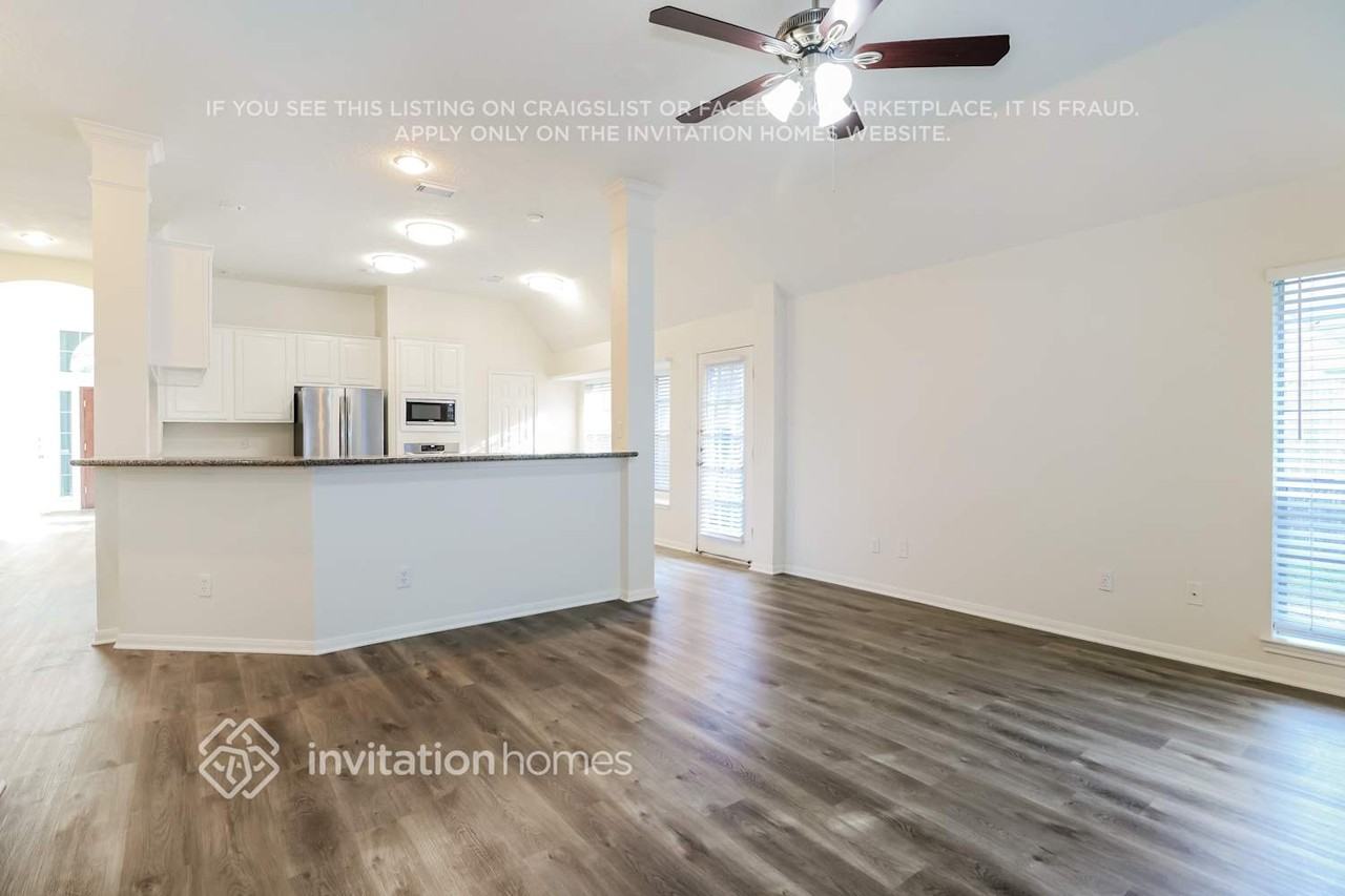 5323 Wild Blackberry Dr - Photo 6 of 16