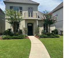 featured image of 1220 Magnolia Aly