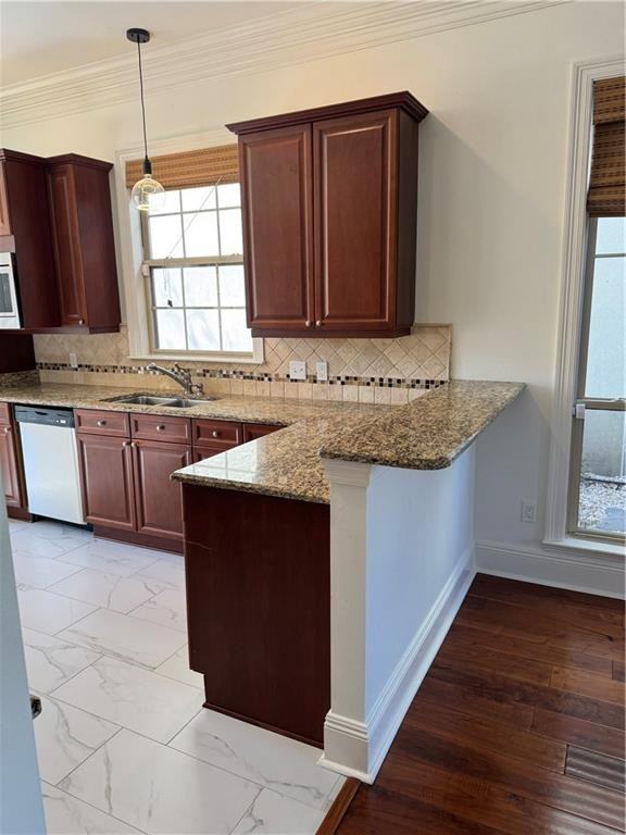 1220 Magnolia Aly - Photo 7 of 23