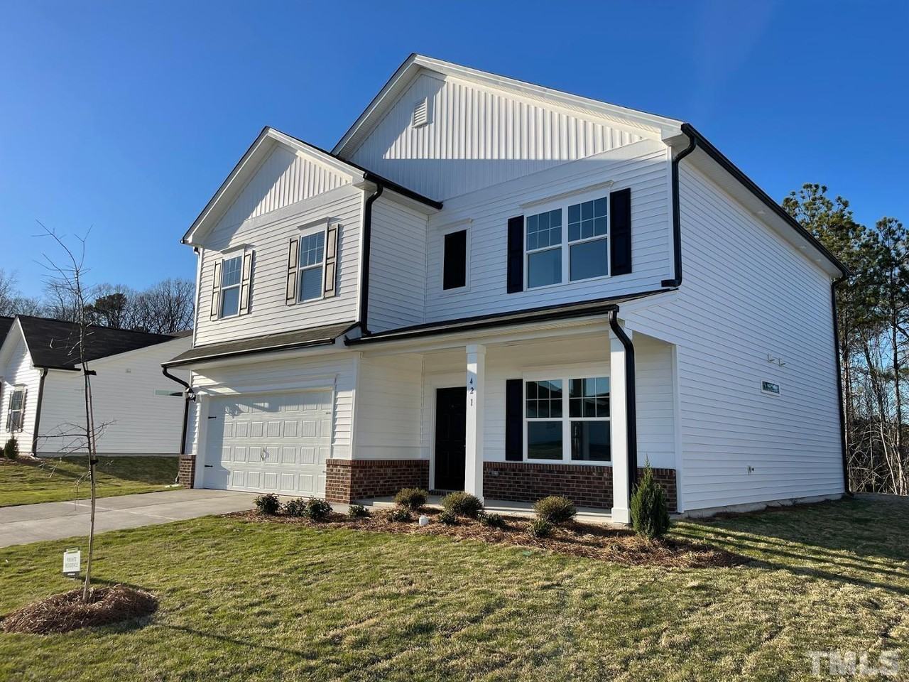 421 Troy Dr - Photo 2 of 27