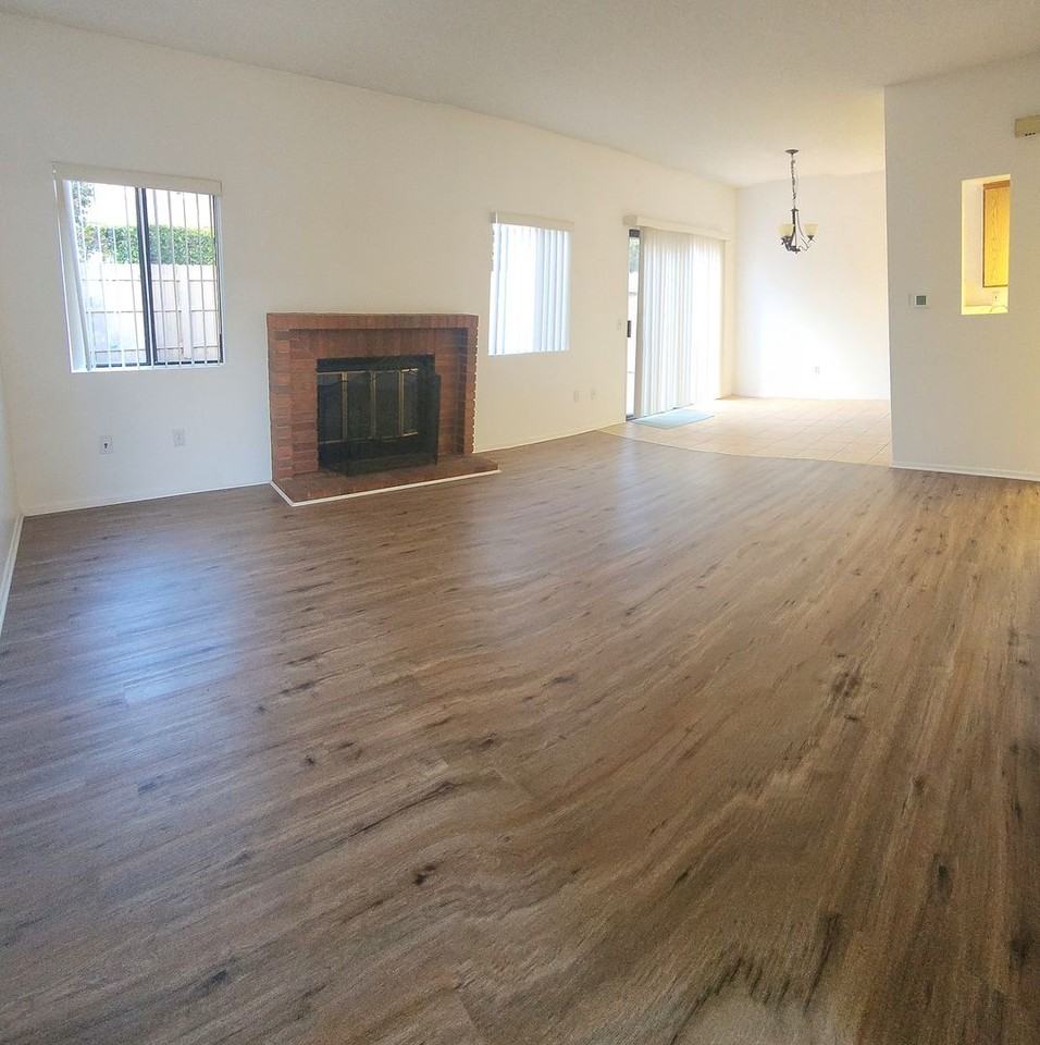 323 Blackfoot Ln - Photo 3 of 18