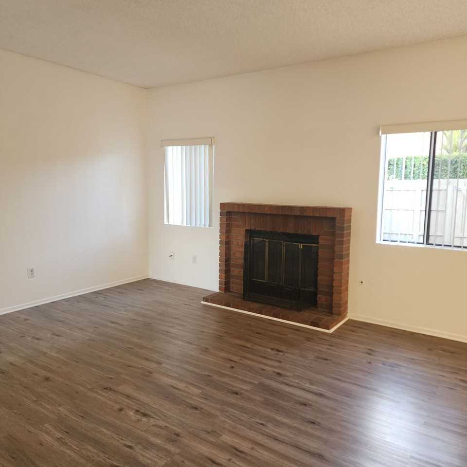 323 Blackfoot Ln - Photo 4 of 18