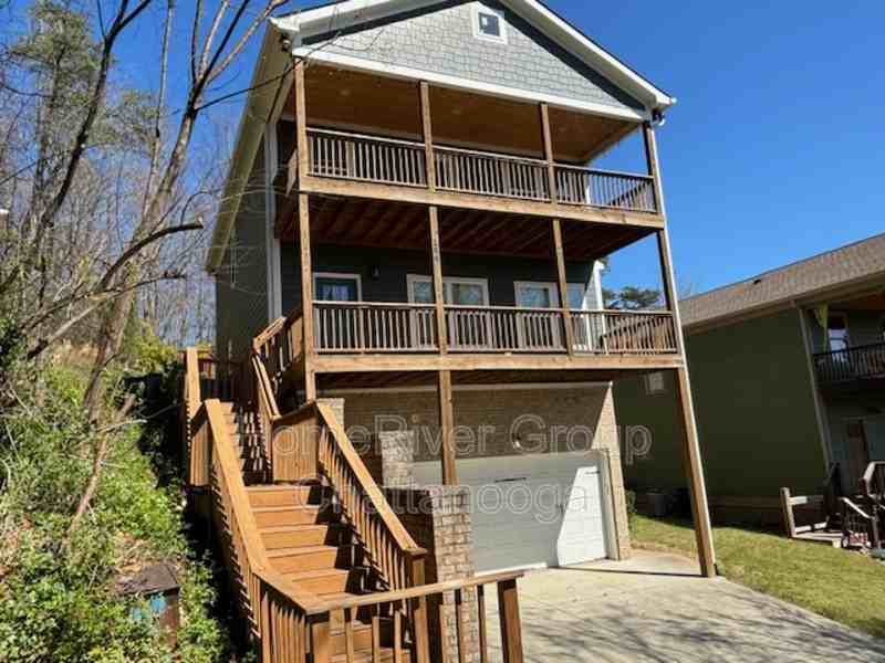 254 Moonstone Rd - Photo 2 of 28