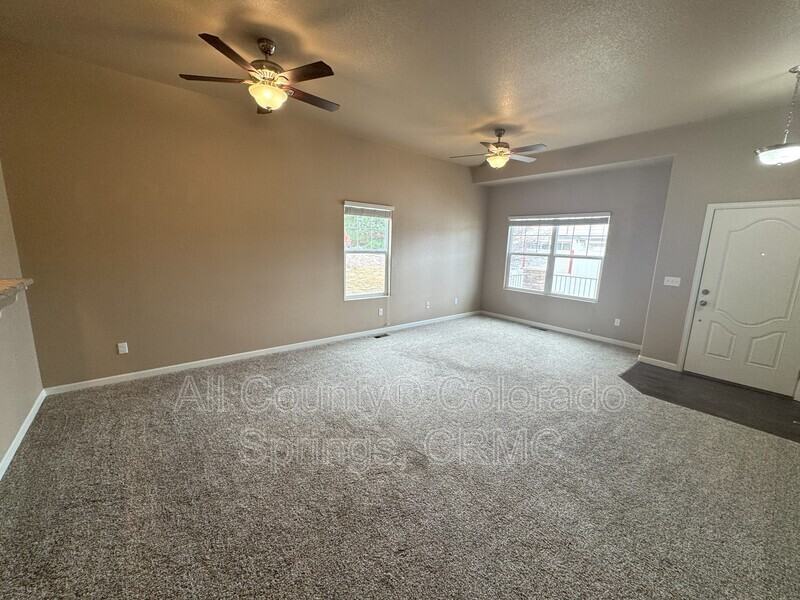 6520 Emerald Isle Hts - Photo 2 of 29